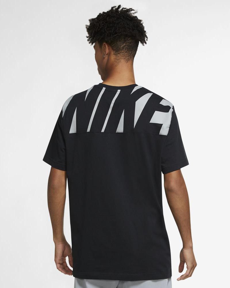 Camiseta Nike Sportswear Club SSNL Masculina - Produtos