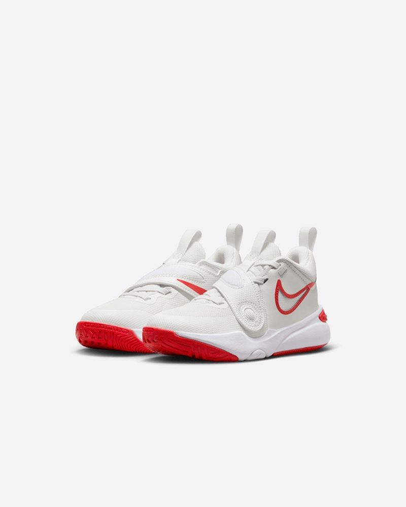 Chaussures nike team discount hustle