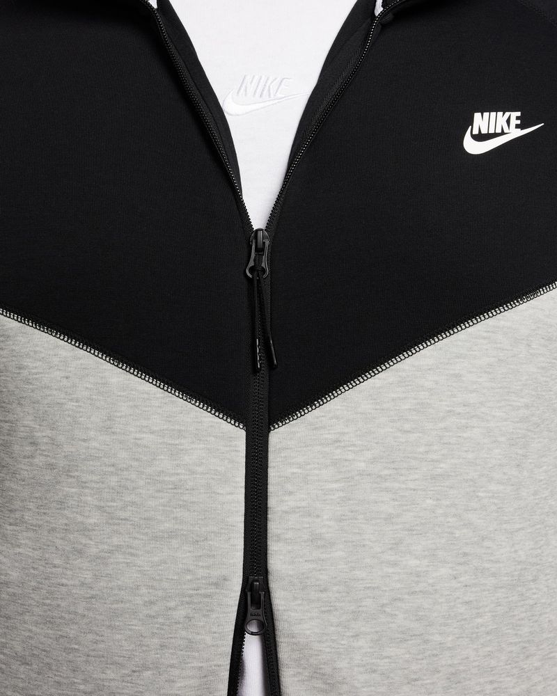 Gray and black nike tech online fleece