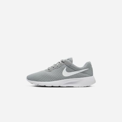 chaussures nike tanjun enfant 818381 012