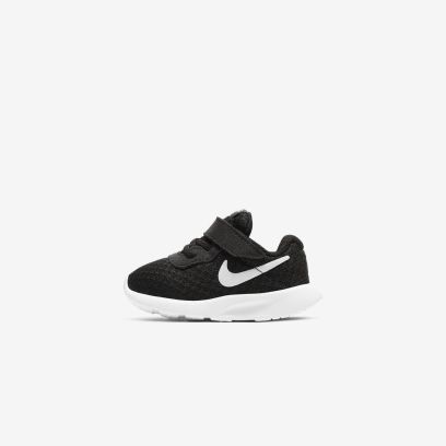 chaussures nike tanjun enfant black 818383 011