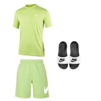 Ensemble de produits Nike Sportswear pour Homme. T-shirt + Short + Claquettes (3 pièces)