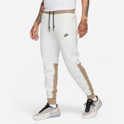 bas jogging nike tech fleece slim fit beige homme fb8002 121