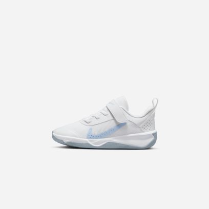 chaussures nike omni multi court blanc pour enfant dm9026 103