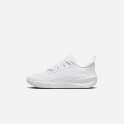 chaussures nike omni multi court blanc pour enfant dm9027 100