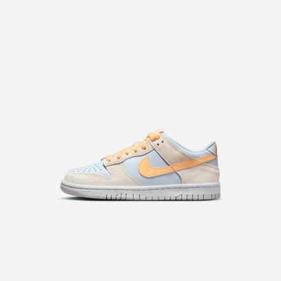 chaussures nike dunk low blanc pour enfant fb9109 100