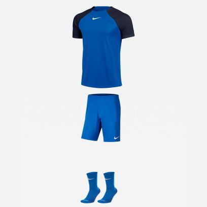 Set producten Nike Academy Pro voor Mannen. Shirt + Korte broek + Sokken (3 artikelen)