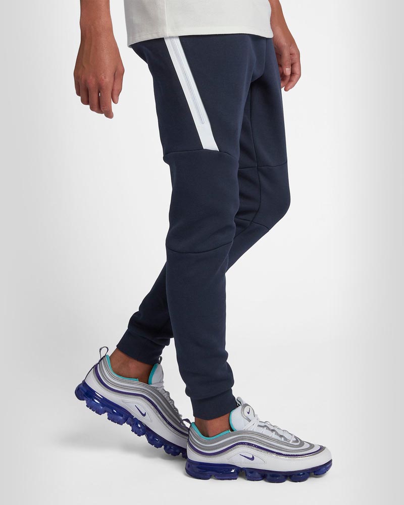 Nike Pantalon de jogging Nike Sportswear Tech Fleece Homme Noir